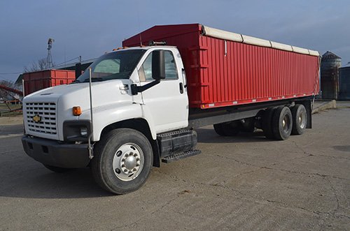 Property photo 8 - FARM EQUIPMENT AUCTION